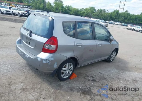 2008 Honda Fit z USA, uszkodzony, nr VIN JHMGD38498S040734